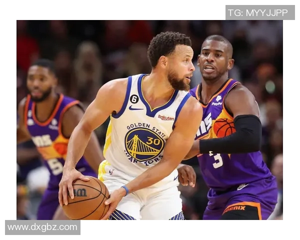 勇士与爵士第4场激战回顾球员表现与战术分析全景呈现